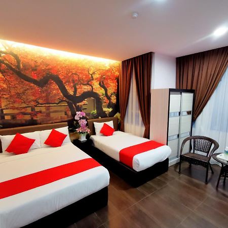 Palazzo Hotel Kulai Exterior foto