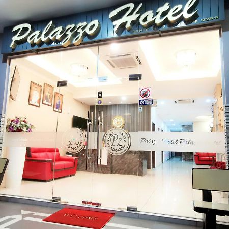 Palazzo Hotel Kulai Exterior foto